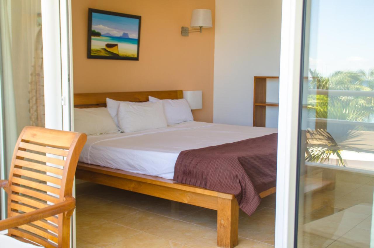 Aparthotel De Tamarin Rivière Noire Екстериор снимка
